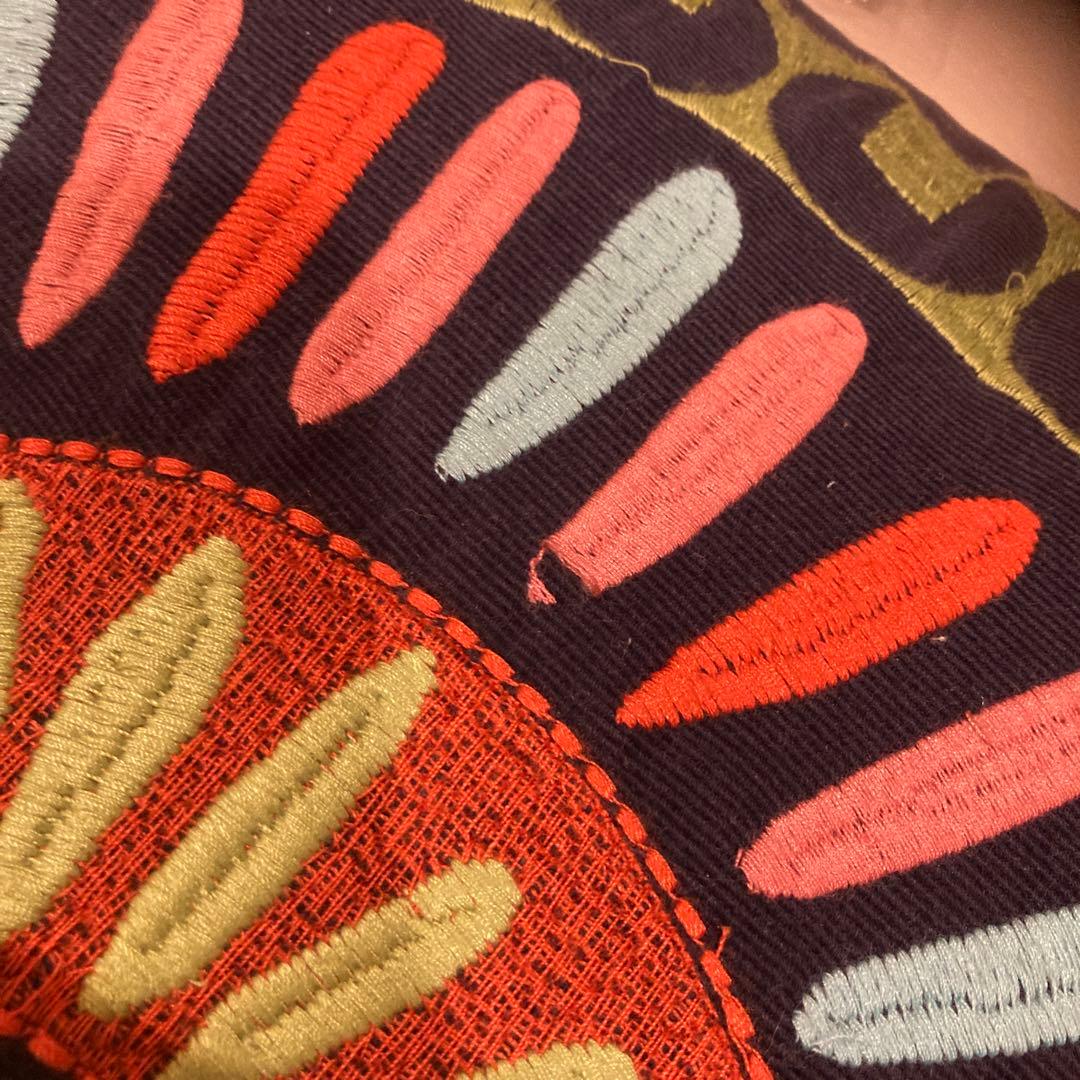 アッシュ・ペー・フランスのクッションとクッションカバー