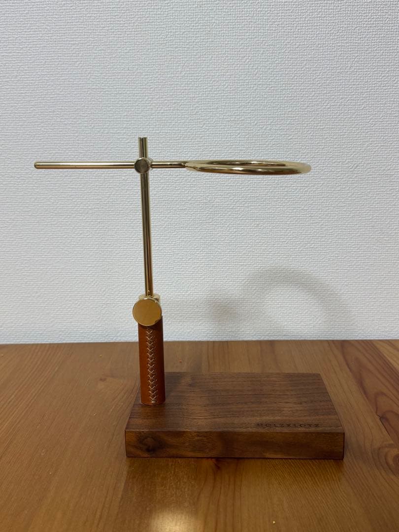 コーヒースタンド:HOLZKLOTZ