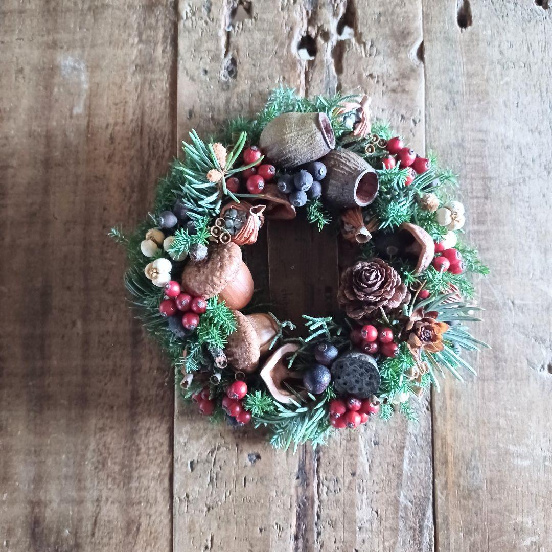 新品 未使用 ドライフラワー 木の実のリース ミニリース 壁掛け インテリア