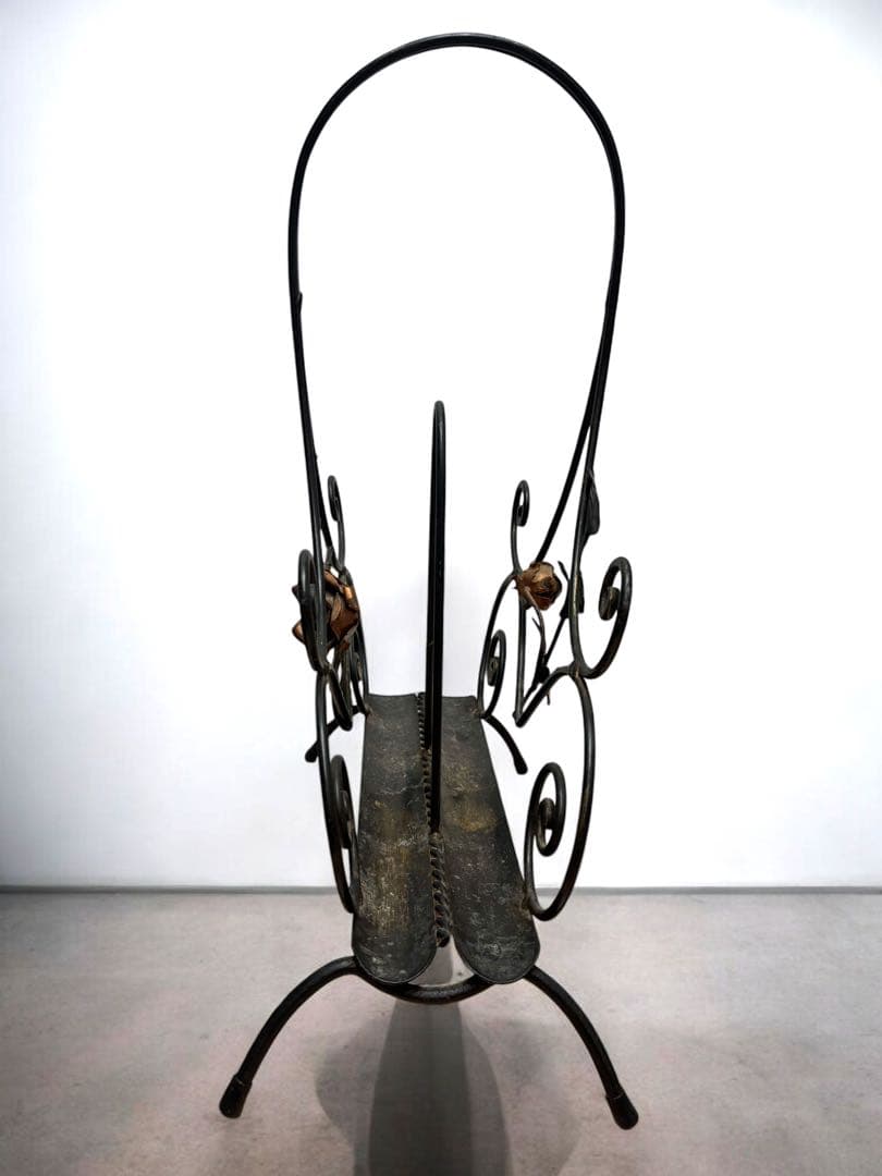 アンティーク ビンテージ アイアン製 薔薇 マガジンラック ローズ