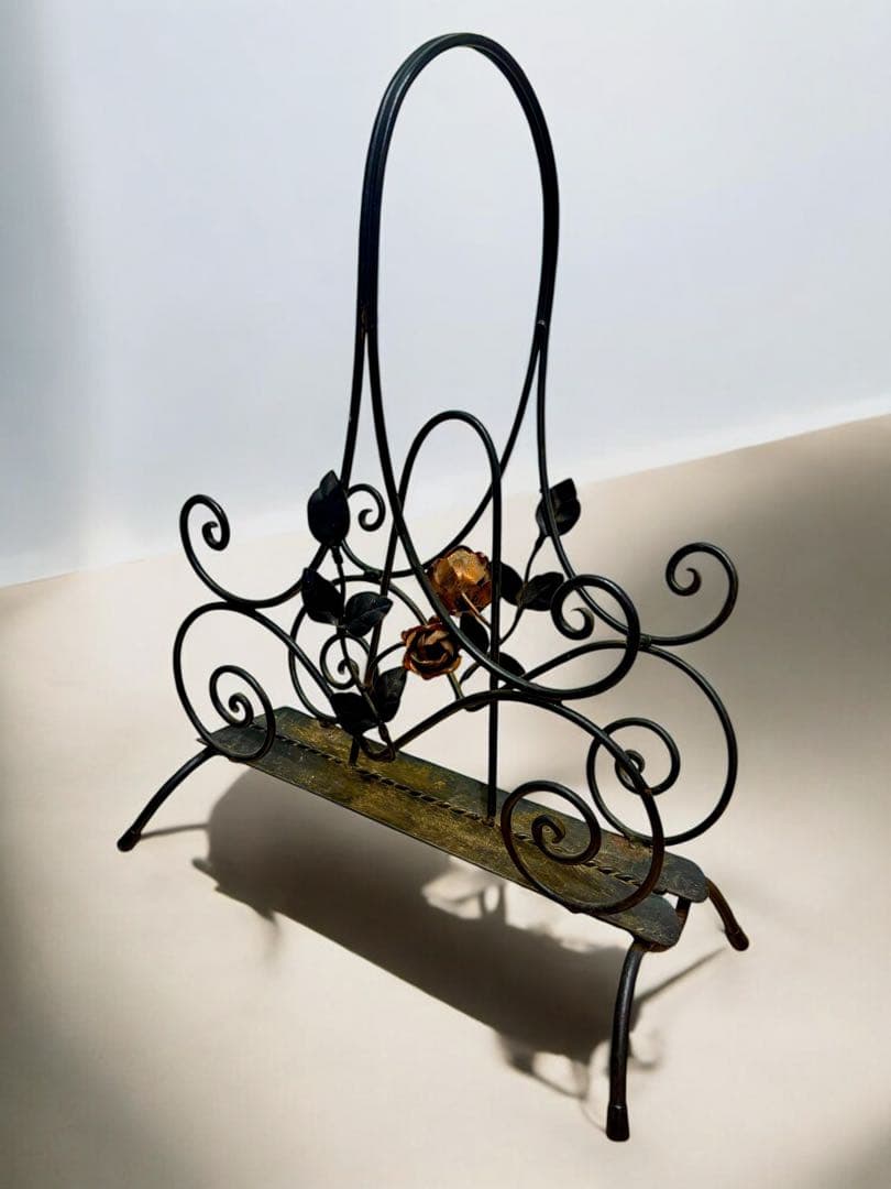 アンティーク ビンテージ アイアン製 薔薇 マガジンラック ローズ