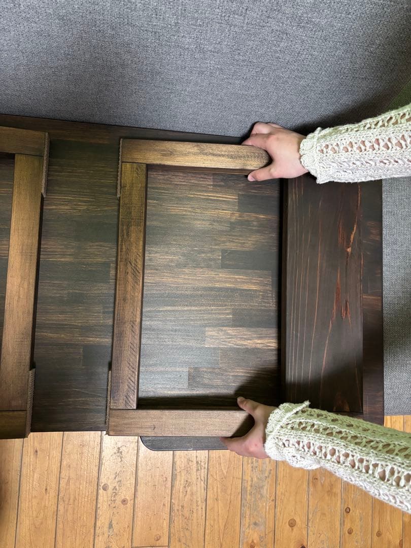 折りたたみテーブル