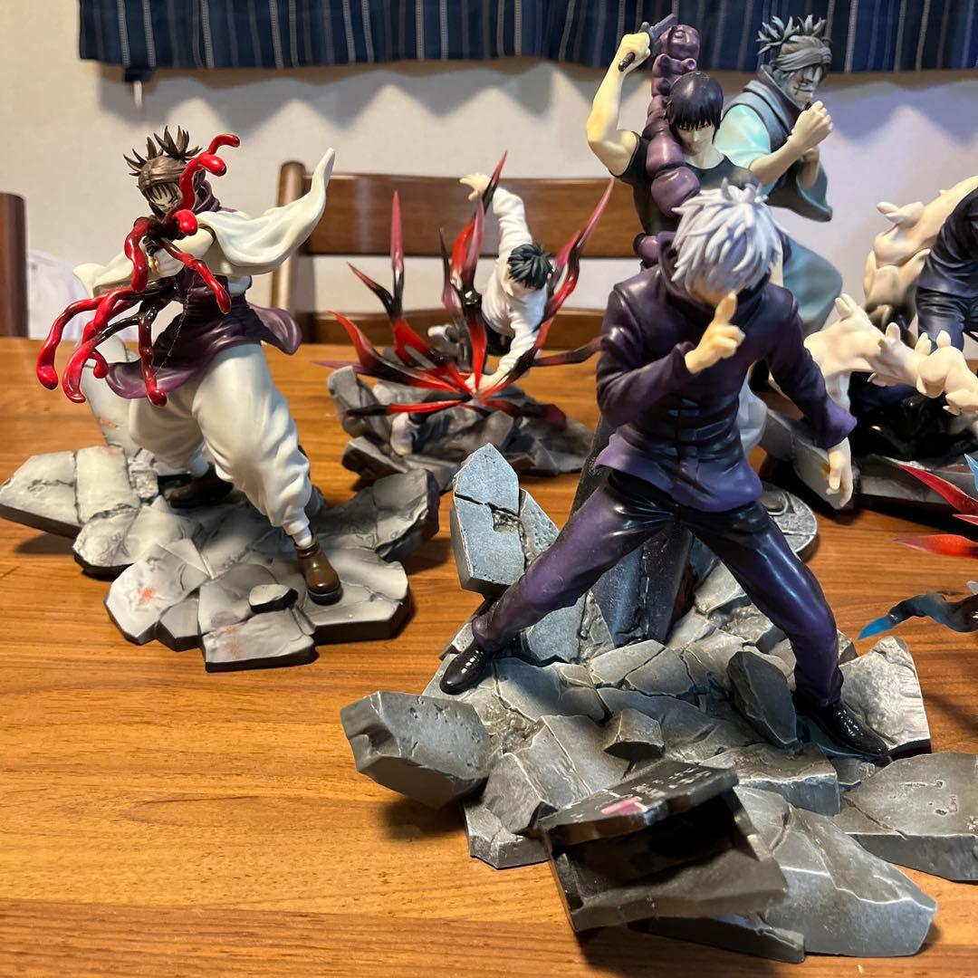 呪術廻戦 フィギュア8体セット - メルカリ