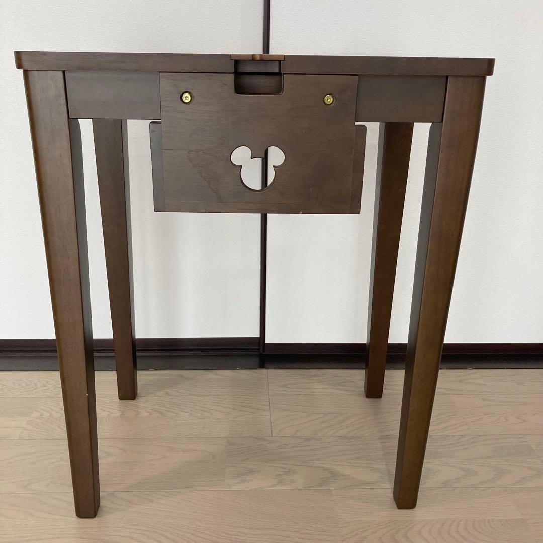 ベルメゾン ディズニーデザイン「パソコンデスク」