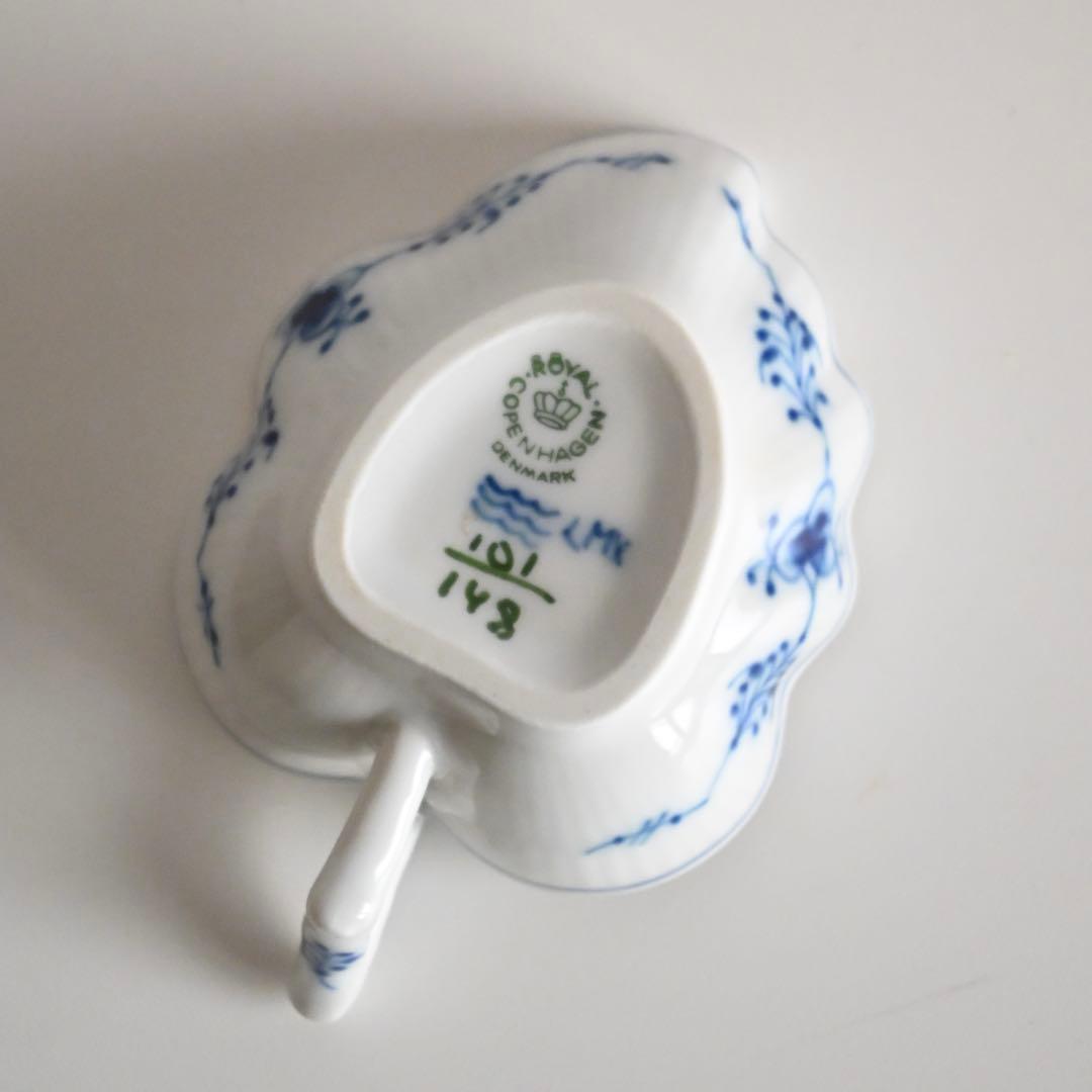 M*i様   ブルーフルーテッド リーフ オープン