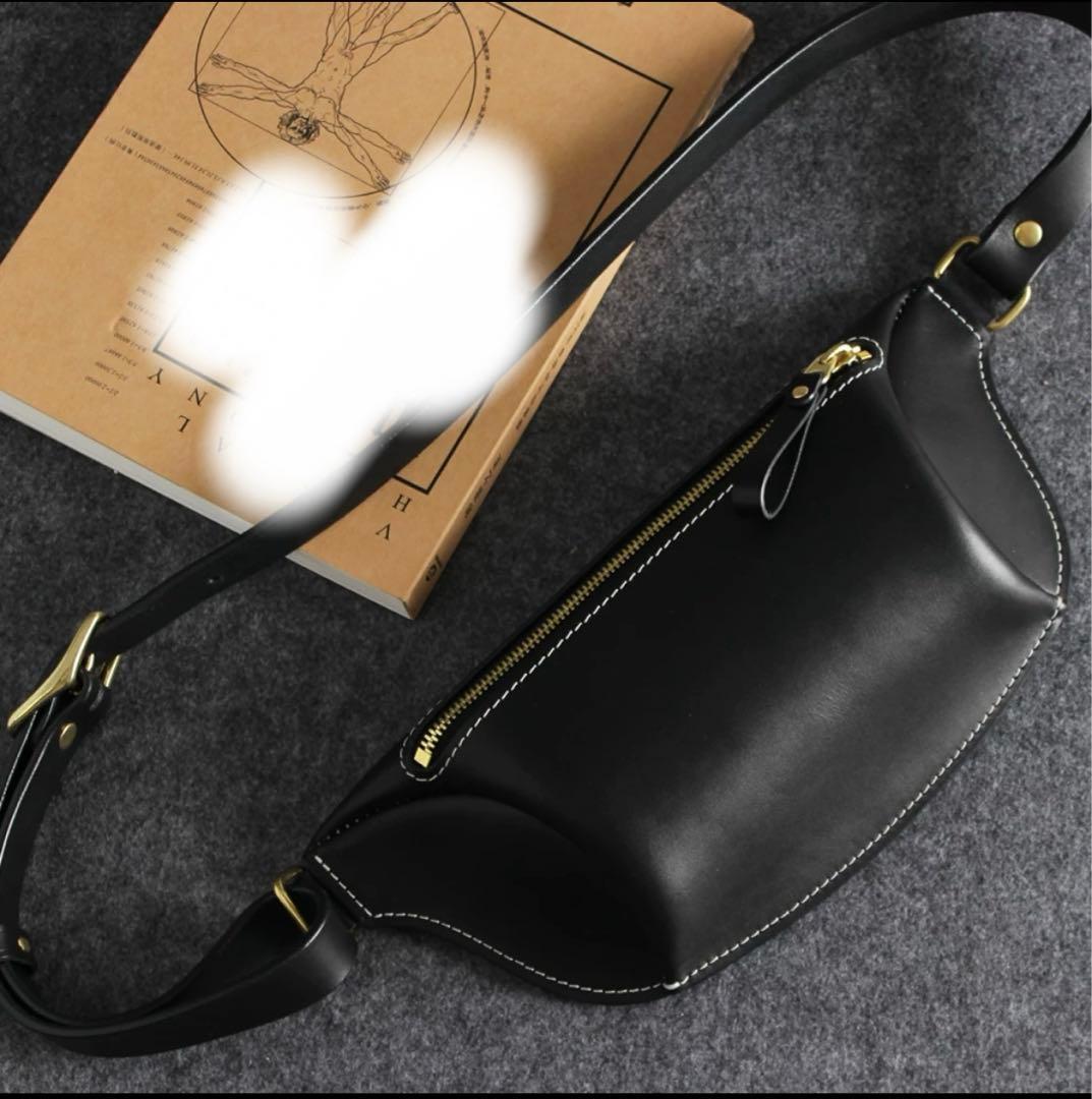 ボディバッグ　ウエストポーチ