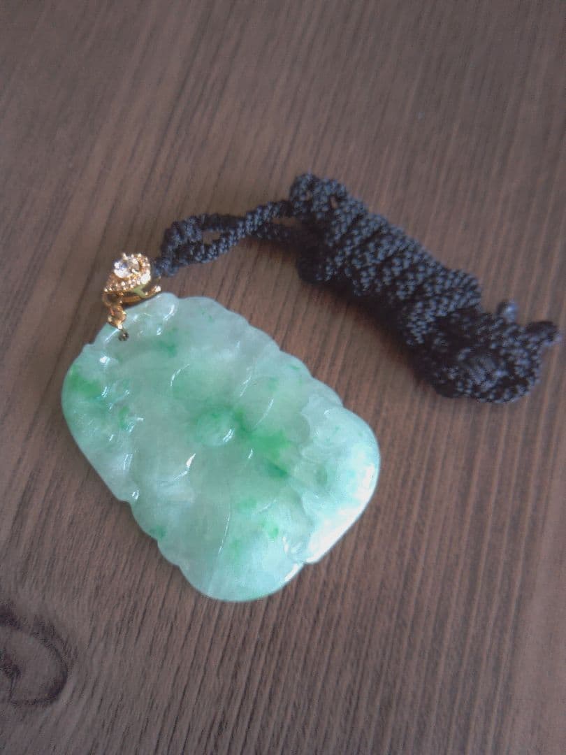 中国アンティーク★翡翠ペンダント ネックレス★混合色天然翡翠★《#九運国際貿易》