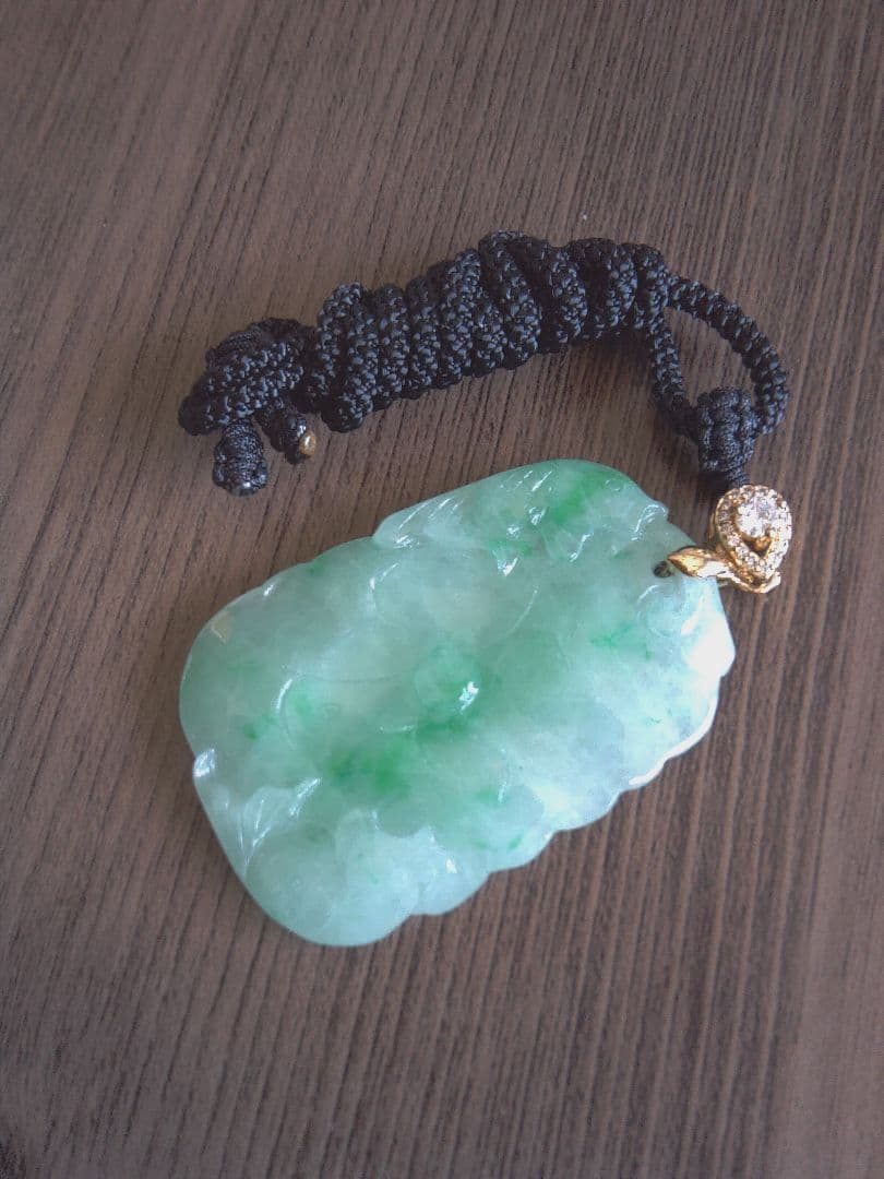 中国アンティーク★翡翠ペンダント ネックレス★混合色天然翡翠★《#九運国際貿易》