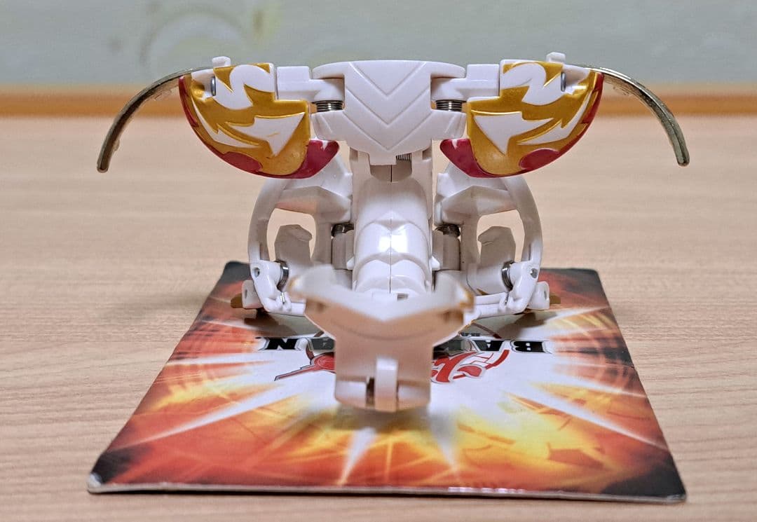 最終値下げ 激レア 爆丸 神3 磁ドラガオン 轟フドウ 士ガリュウ カード