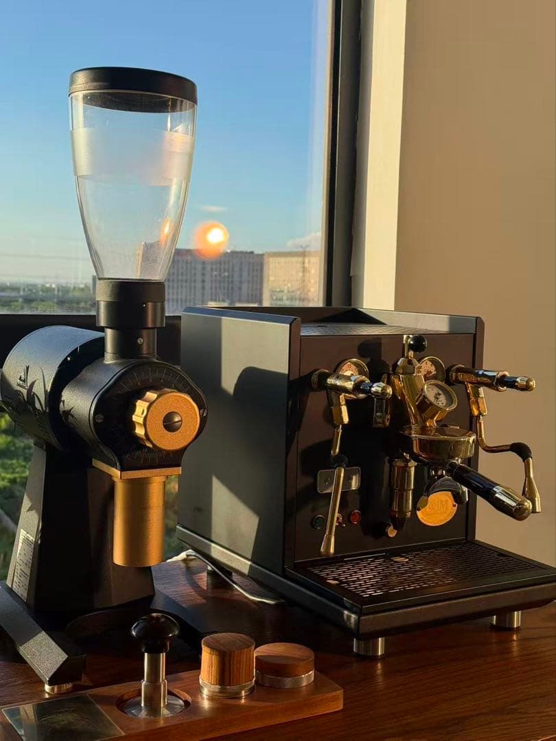 Mahlkonig EK43/43S 粉受けカップ ＋ノブ (ゴールド)