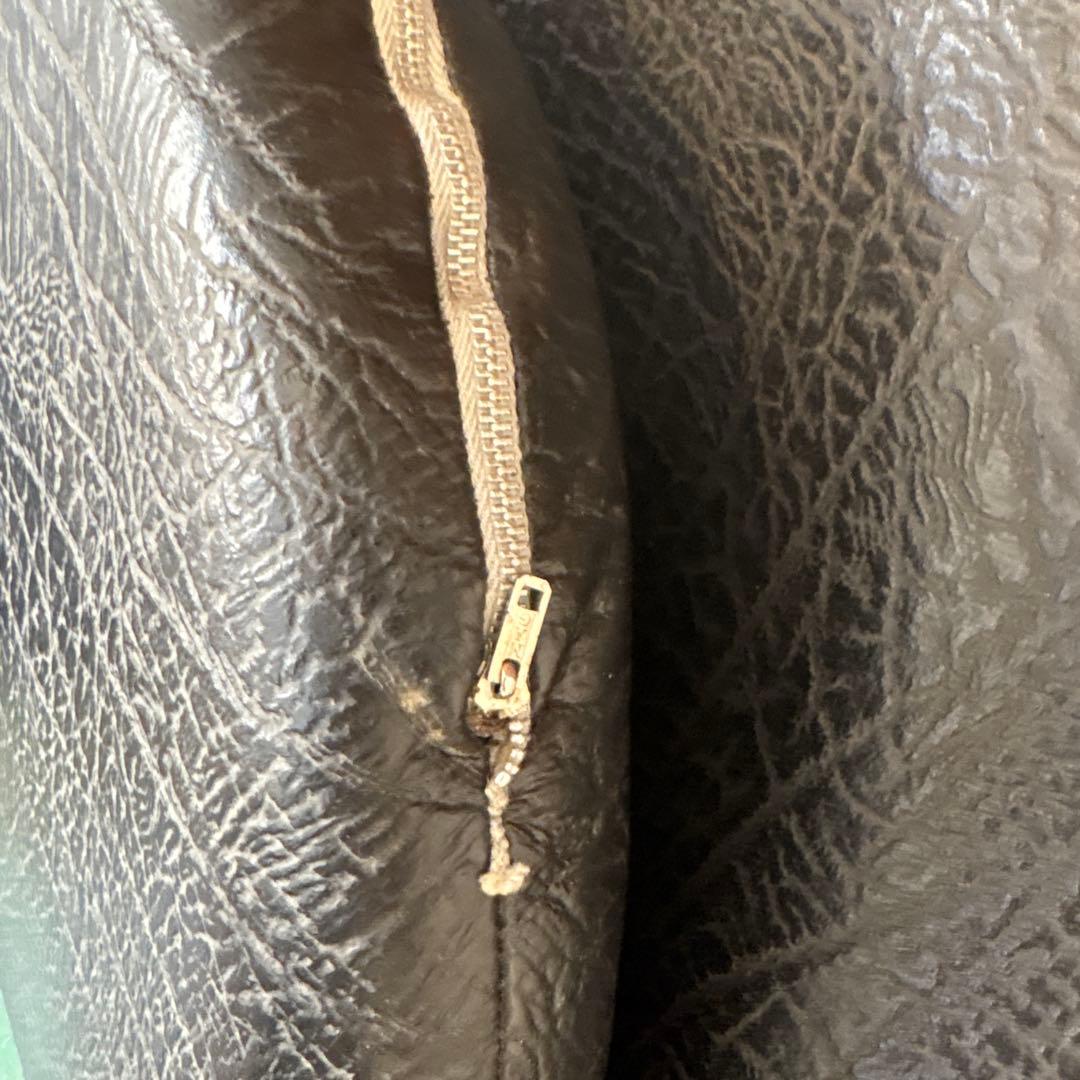 ビンテージ　1人掛けソファ　ブラックレザー