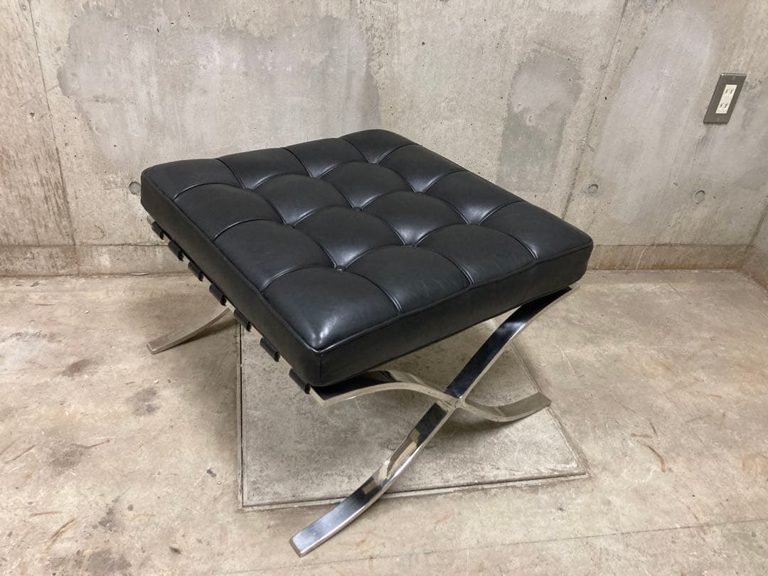 定価80万？Knoll バルセロナ スツール チェア オットマン 黒