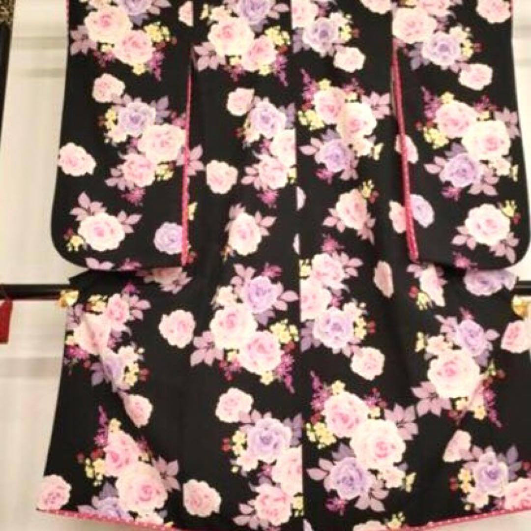 松田聖子プロディース❣️女の子７歳　❣️四つ身薔薇黒地　❣️完全フルセットlovely