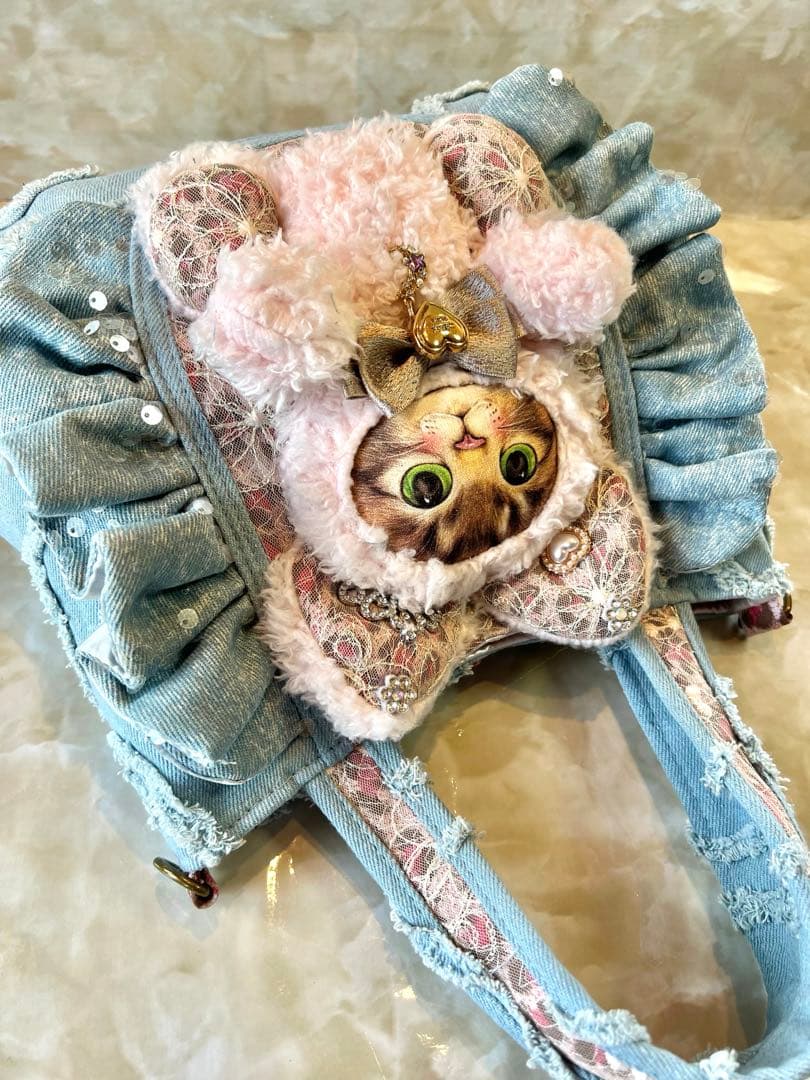 コヤンイサムチョン ぽってり可愛い ハートフリンジとフリルのデニム