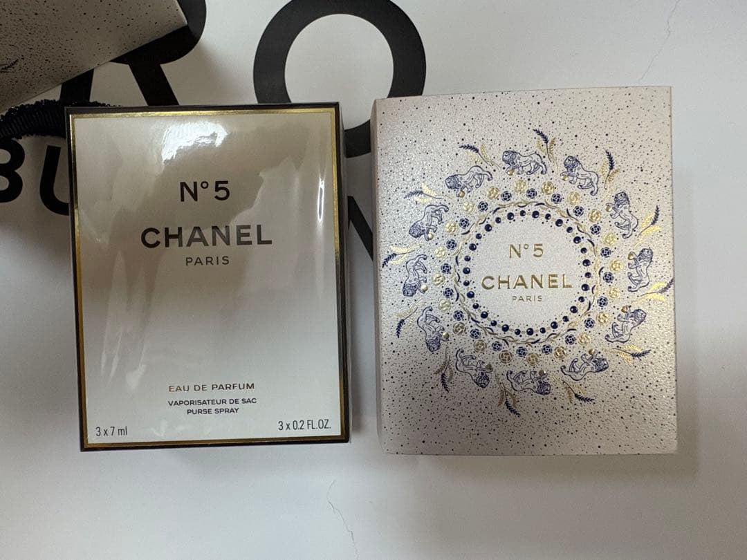 CHANEL N°5 パース　スプレイ　コメット　おまけ付き