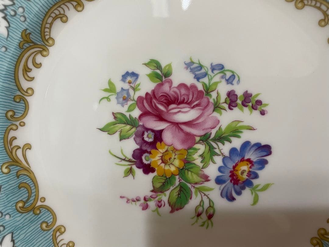 未使用ロイヤルアルバートプレートセット　２６、５㎝