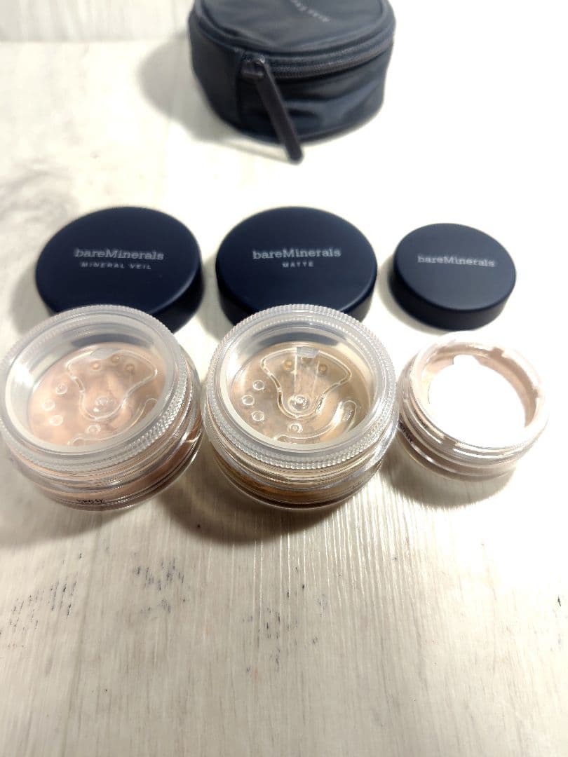 ベアミネラル　ファンデーション　コンシーラー　フェイスパウダー　ケース付き