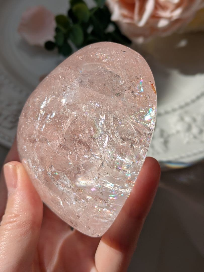 ♡ピンクアゼツライト（通称） 濃ピンク　クリアクォーツ♡　ぷっくりハート