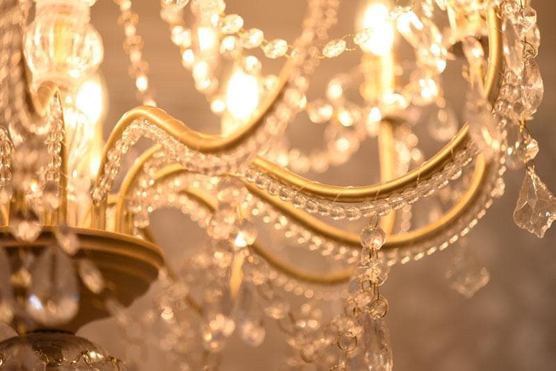 【LED付・簡単取付】12灯ゴールドカラーシャンデリア