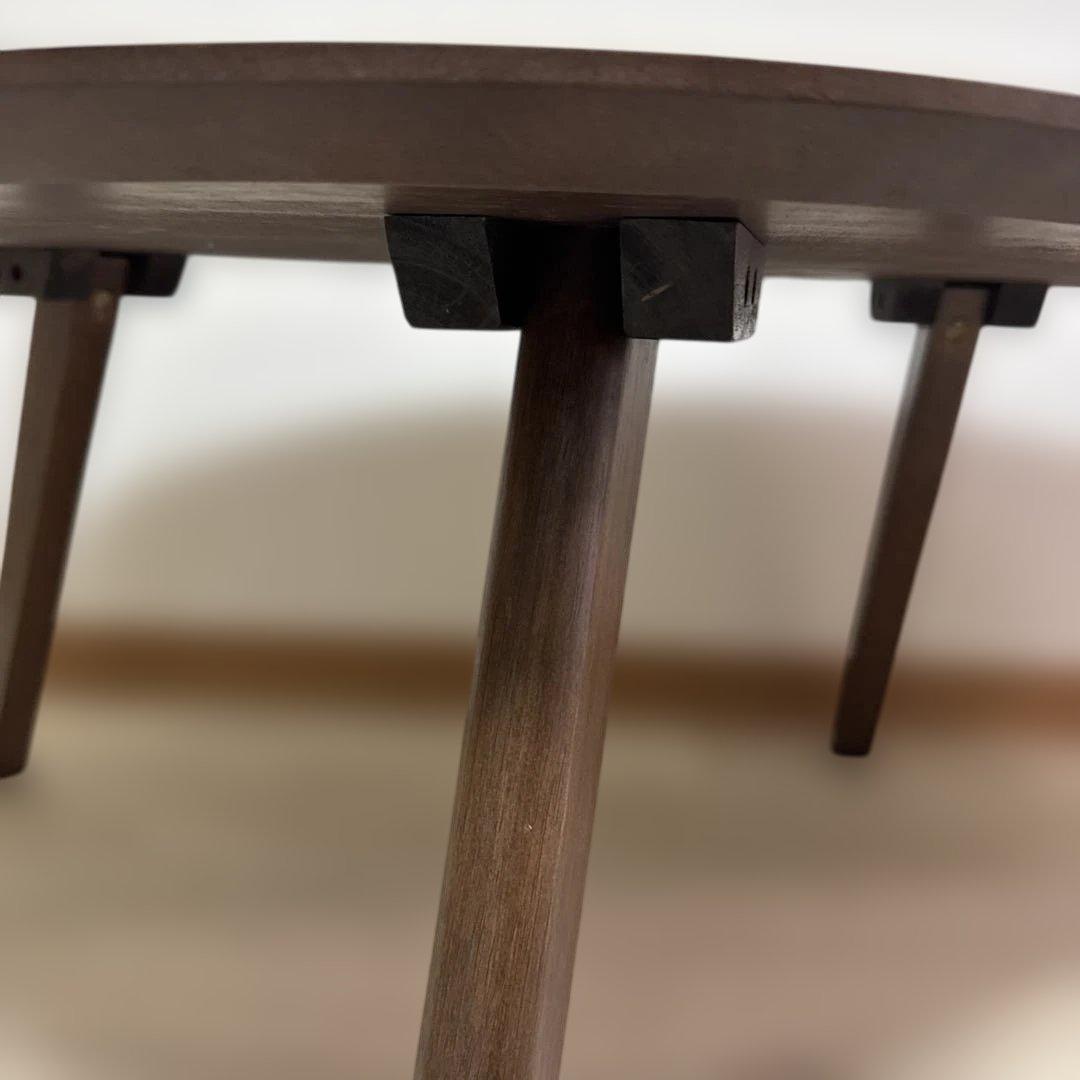 オーガニック形状 ダークブラウン木製テーブル