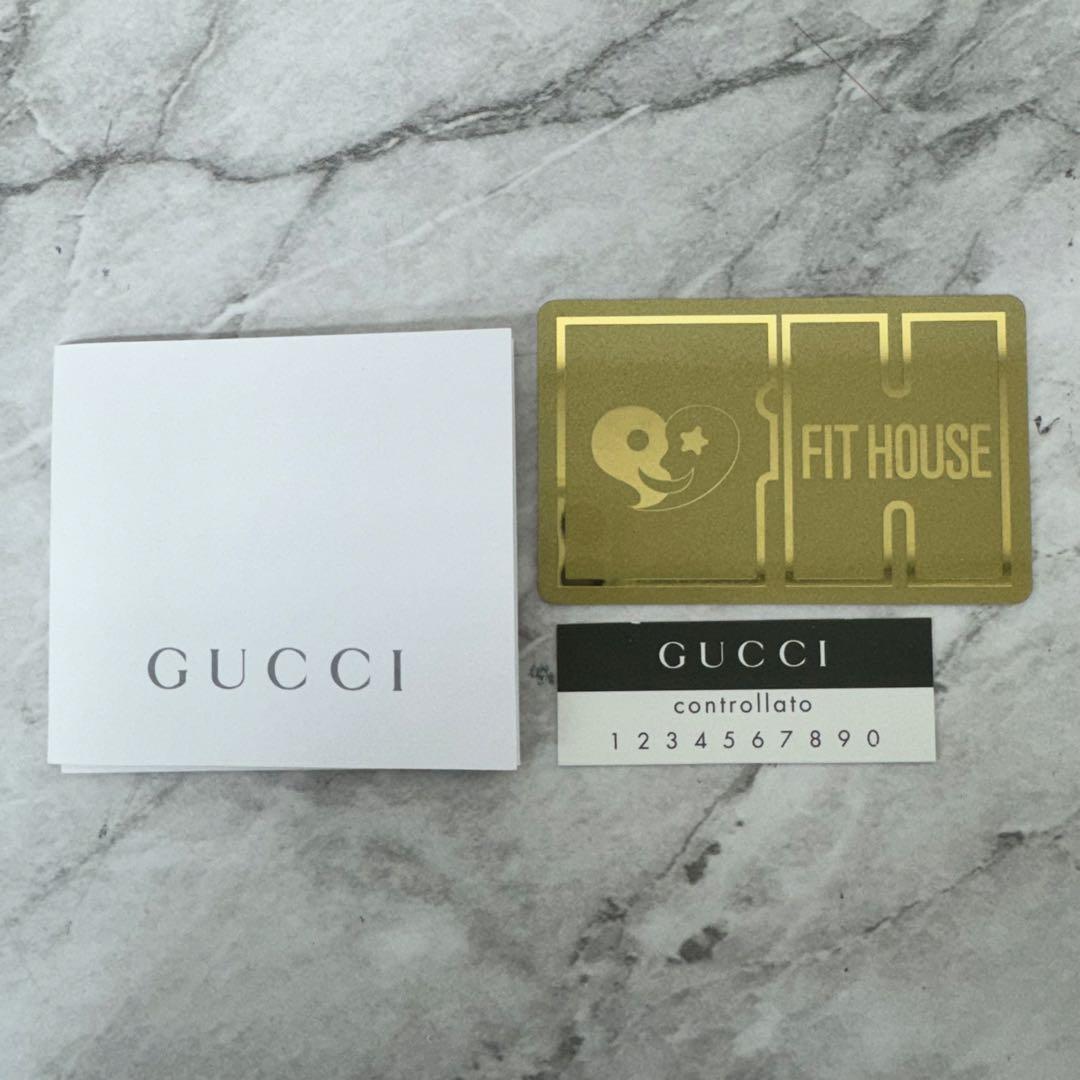 ✨GUCCI✨グッチ✨ブラック✨レザー✨ロゴエンボス✨セミショルダーバッグ✨