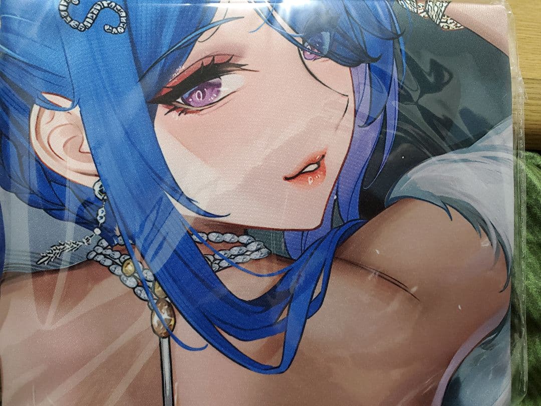 ゲーム　アニメ　抱き枕カバー