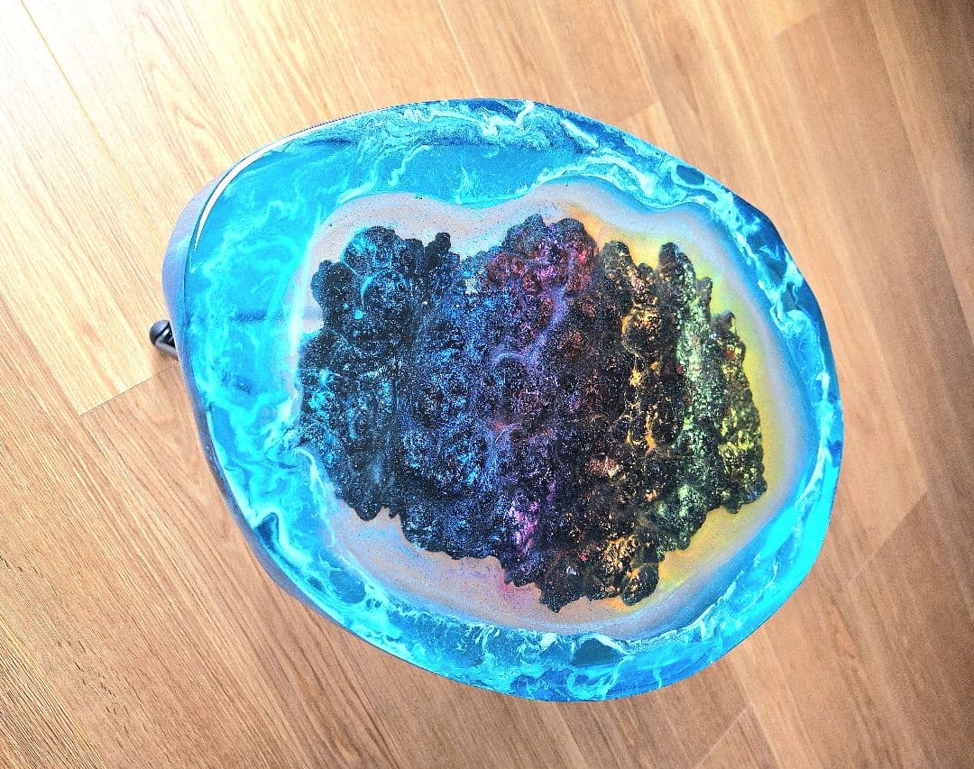 レジンサイドテーブル　クラロウォールナット　瘤　希少材