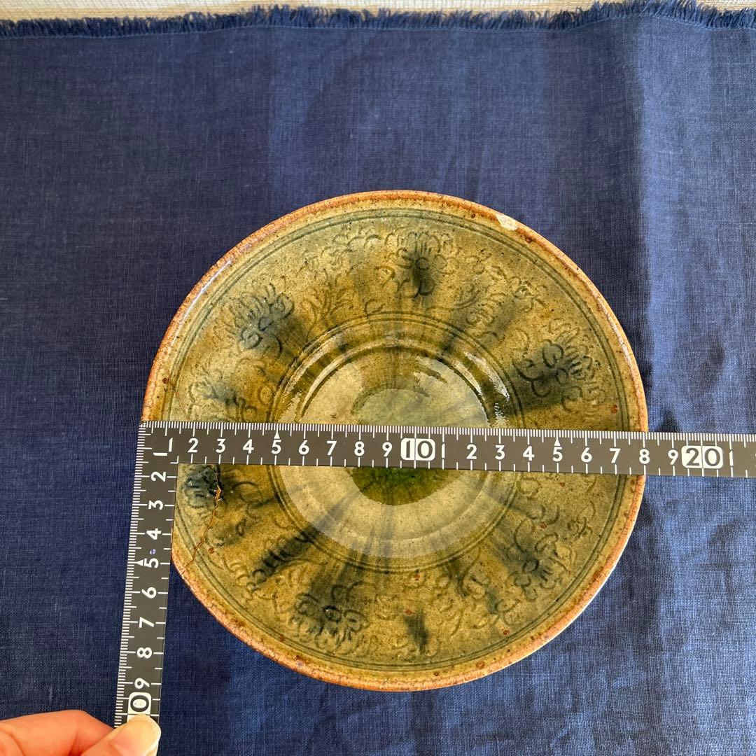 イムサエムさん　深鉢【欠けあり】