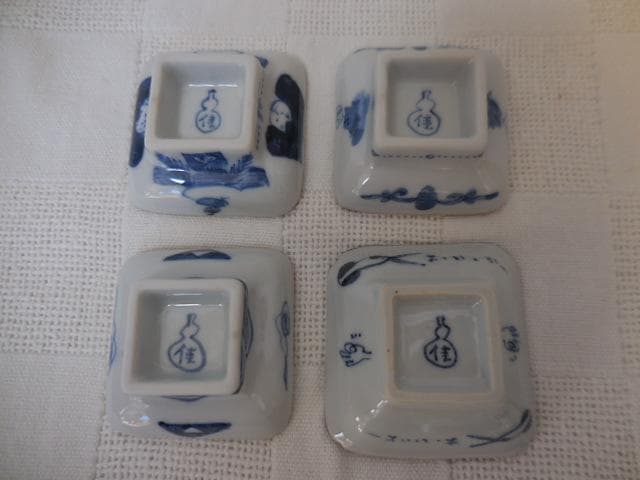 希少完売品☆未使用美品☆稲葉カヨ 豆皿　小皿 福々絵付 ネコ 鶴 辰 ４ケセット