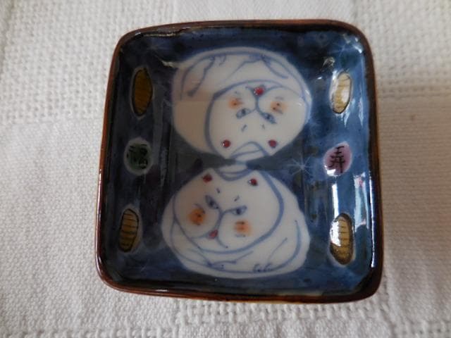 希少完売品☆未使用美品☆稲葉カヨ 豆皿　小皿 福々絵付 ネコ 鶴 辰 ４ケセット