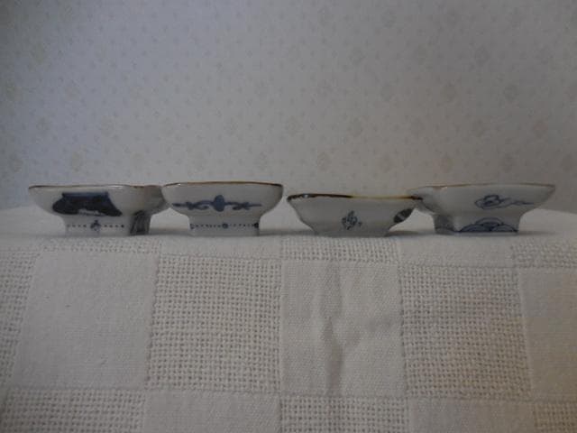 希少完売品☆未使用美品☆稲葉カヨ 豆皿　小皿 福々絵付 ネコ 鶴 辰 ４ケセット