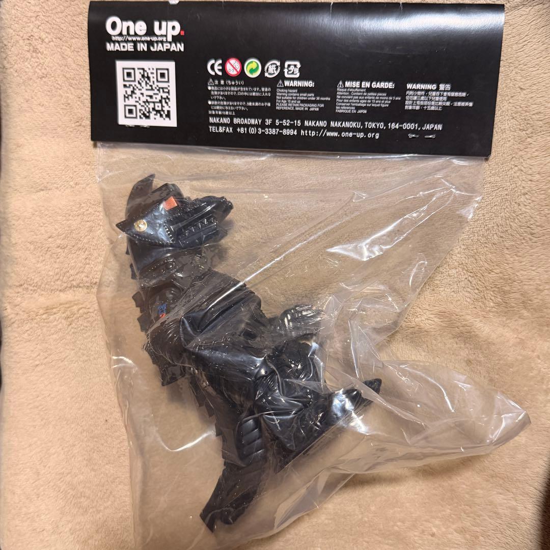Oneup kaijin メカゴジラ ブラックバージョン ソフビ - メルカリ