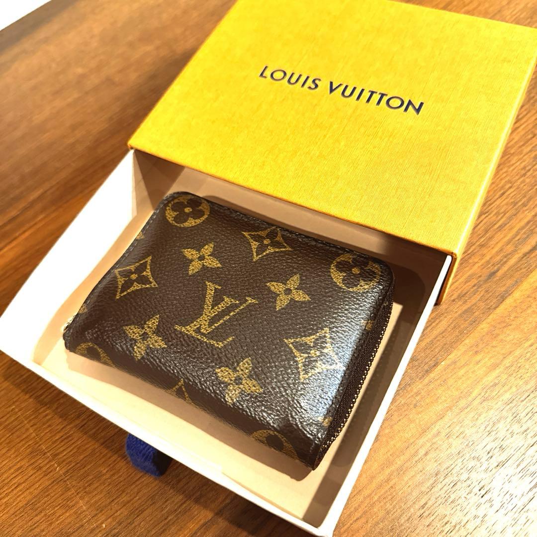 定価74800 Louis Vuitton モノグラム ジッピーケース
