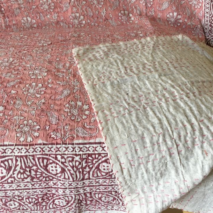 127 カンタキルト ブロックプリント ピンク - メルカリ