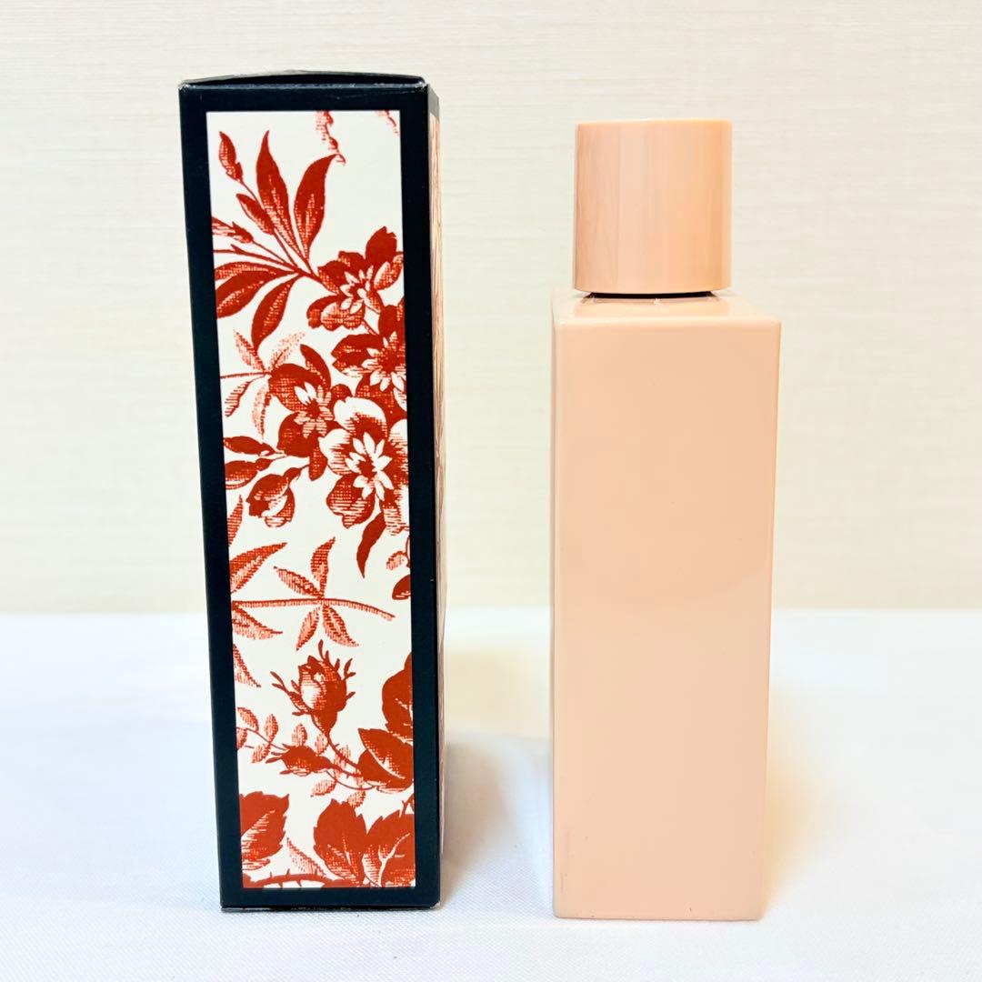 新品　グッチ　ブルーム　パフューム　ド　シャワージェル　200ml