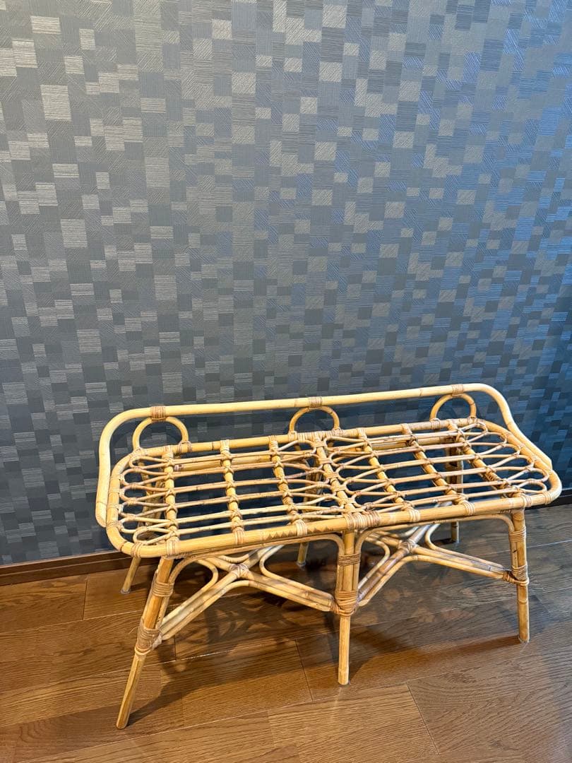 ラタンのスツール　飾り用　珍しい