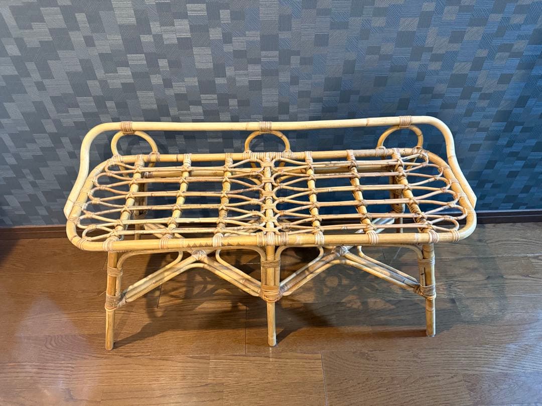 ラタンのスツール　飾り用　珍しい