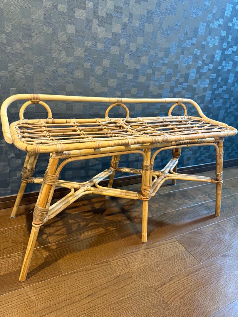 ラタンのスツール　飾り用　珍しい