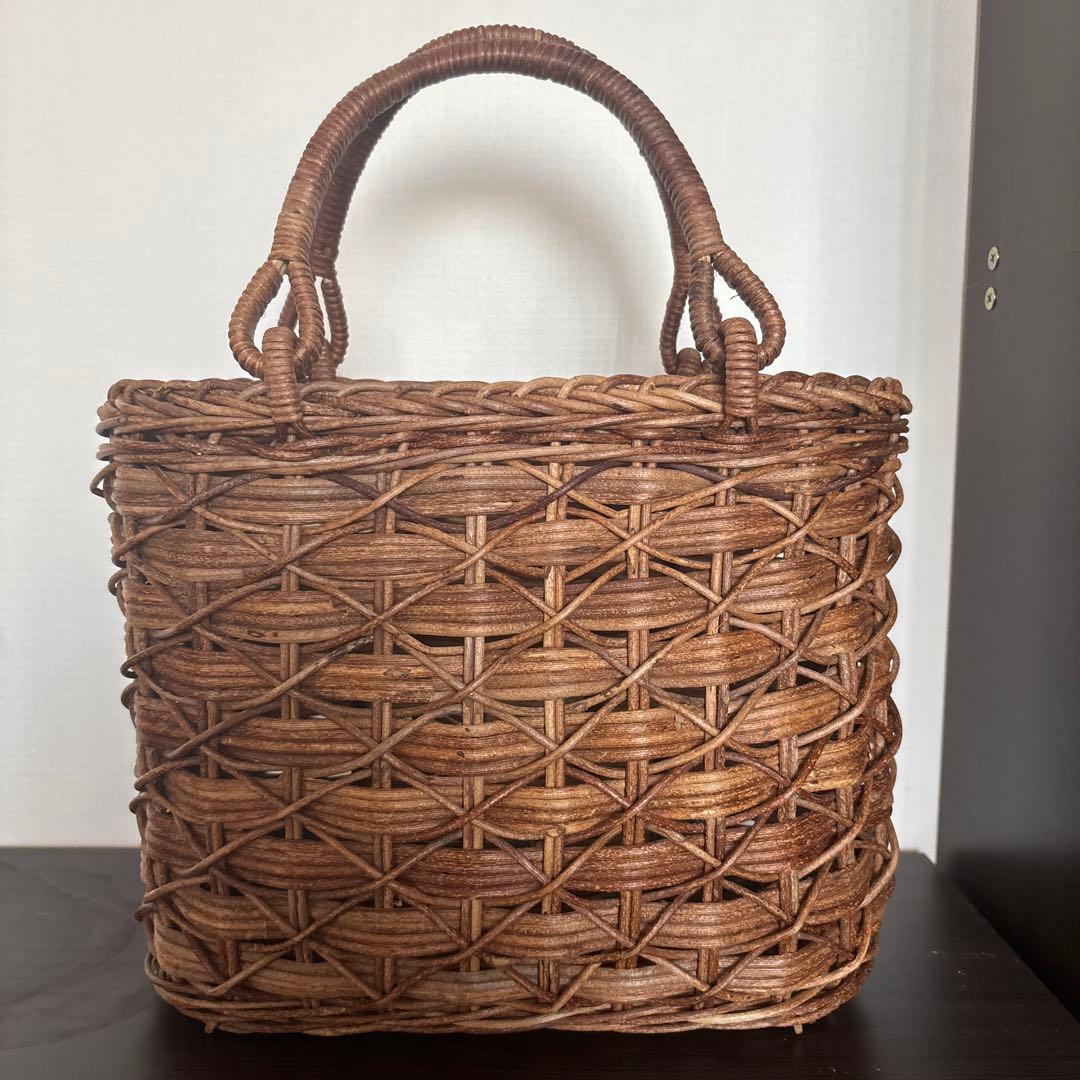 あけびかご　バスケット