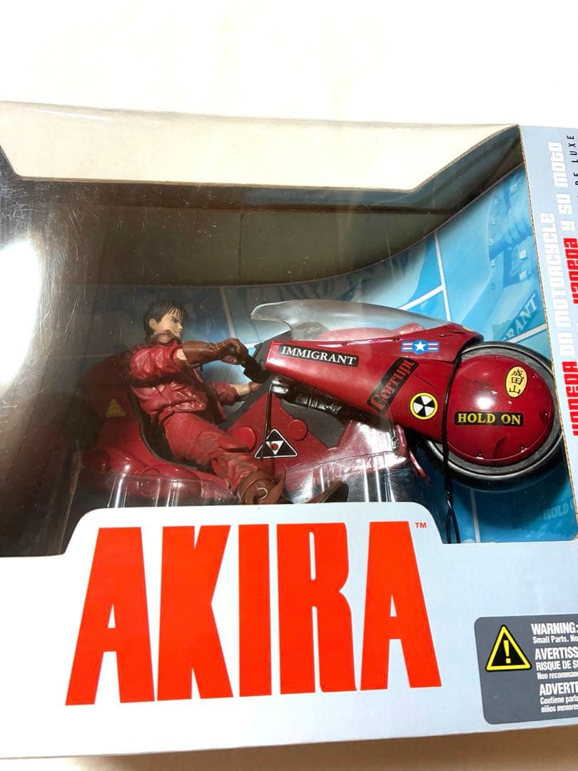 未使用品　AKIRA 金田のバイク マクファーレントイズ　フィギュア