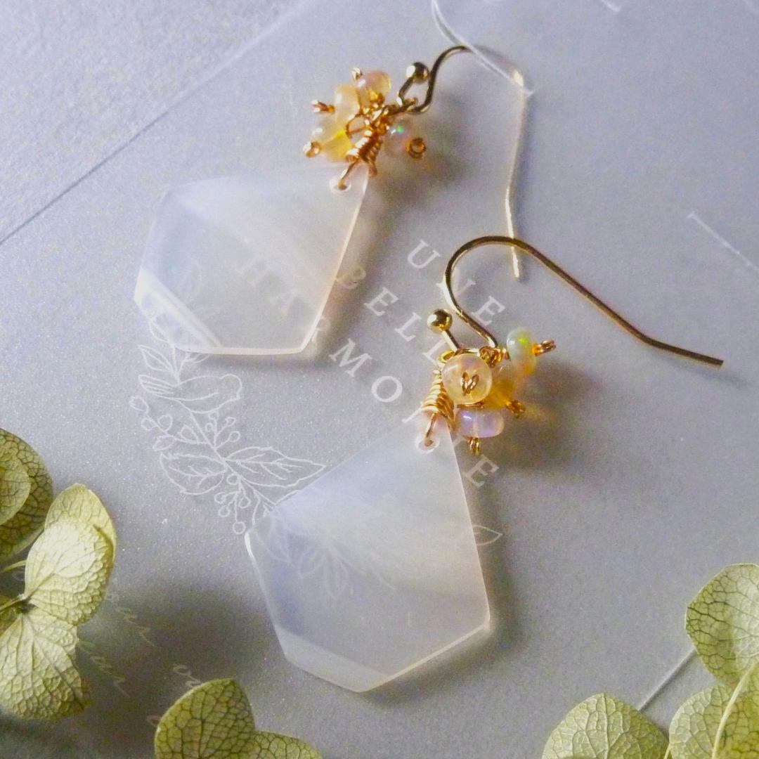 専用＊14kgf/天然石レモンクォーツリーフカービングのクリスマスピアス他１点