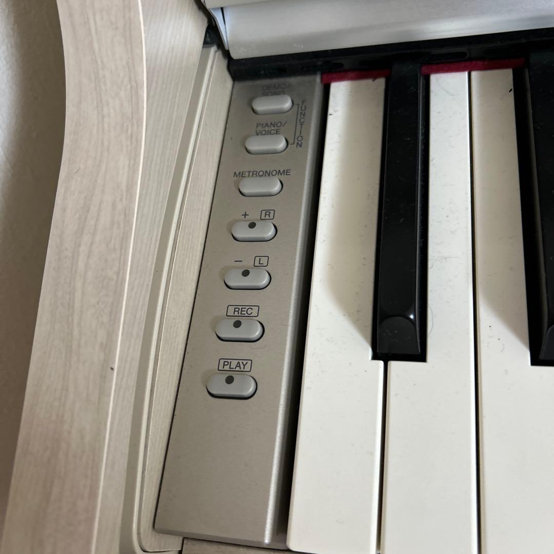 YAMAHA 88鍵電子ピアノ ライトウッド