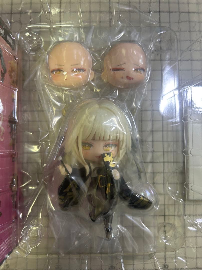 勝利の女神　NIKKE SDフィギュア デフォルメフィギュア　ブラン　ノワール