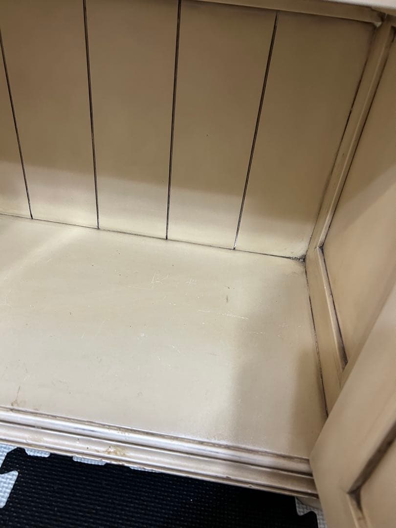 オールドメゾン　ヴィンテージ　アンティーク　ガラスキャビネット　収納棚