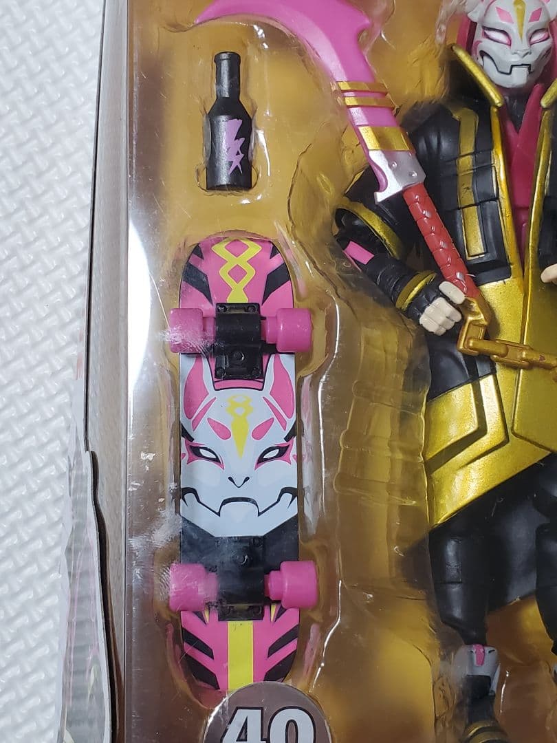 Fortnite Drift フィギュア 8ピース 40ポイント可動 ドリフト - メルカリ