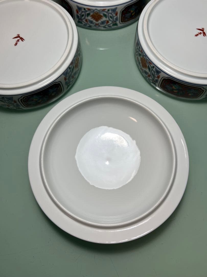 769 有田焼 其泉窯 染錦四方割木甲草花文 三段重 賞美堂本店 未使用