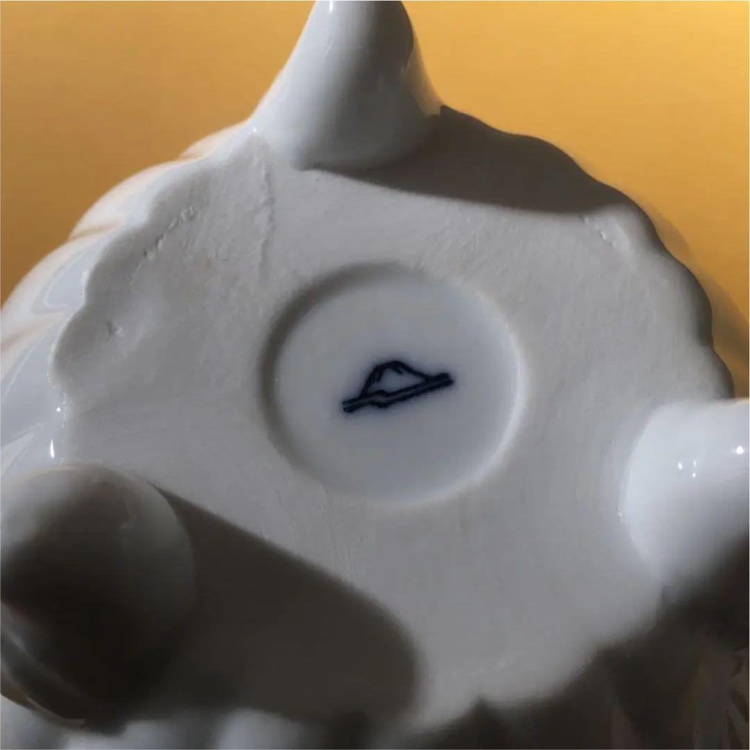 お香　香炉　空薫用香炉 有田焼白磁 太白菊型　未使用