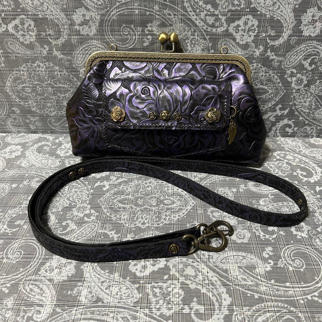 ハンドメイド♪本革薔薇がま口ショルダーバッグ♪ブラックキラキラ