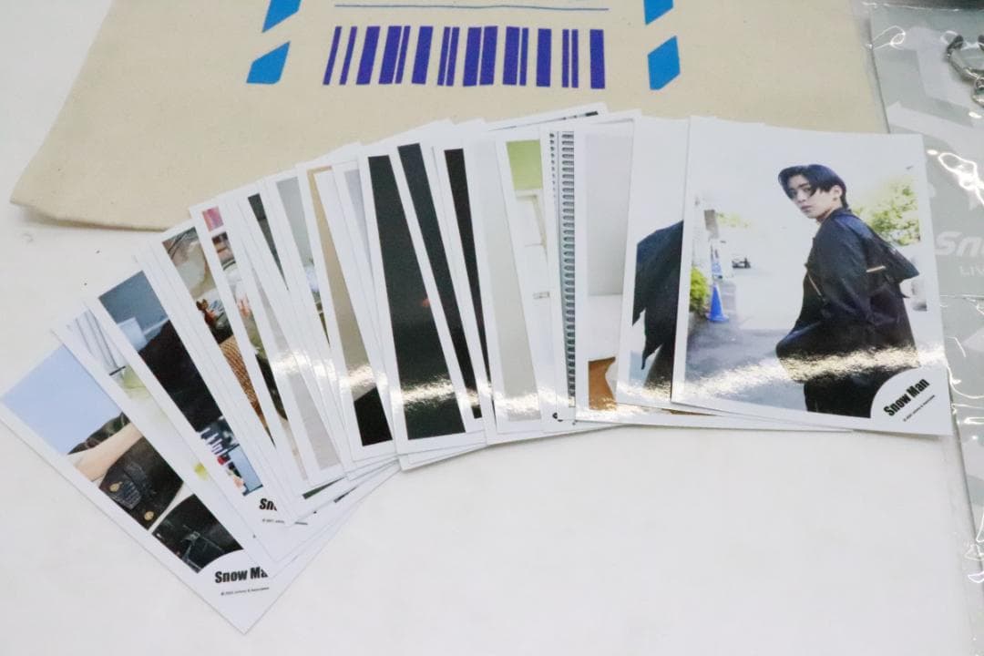 Snow Man アクキー すのチル 生写真 まとめ 42-MY0109-05 - メルカリ