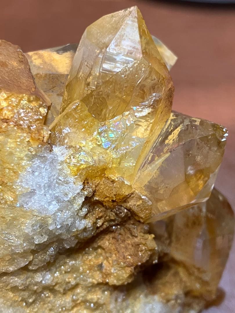 ガネーシュヒマール　ヒンドゥン産　高透明度　ゴールデンヒーラー　虹 627g